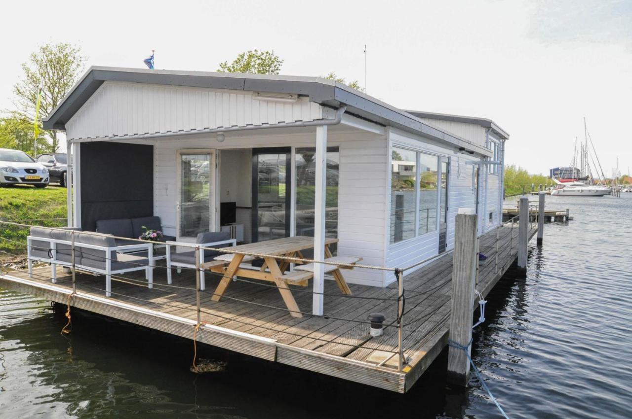 Woonboot